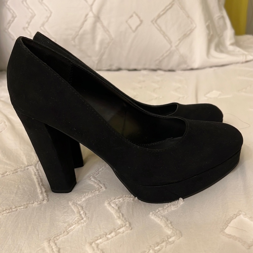 New Candie’s Heels size 8 Black